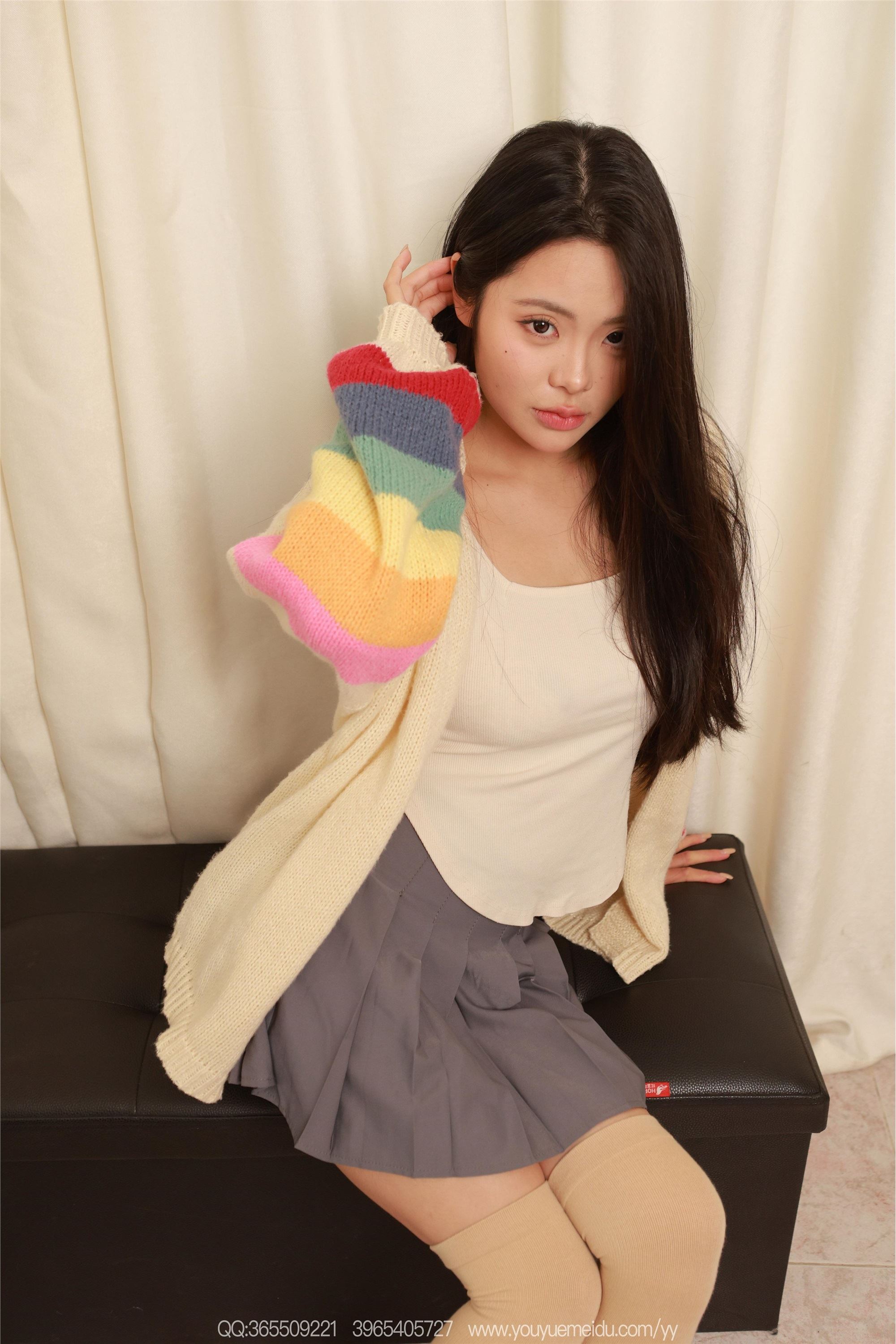 IESS异思趣向  2025.12.04 丝享家2228：兔兔《肉色过膝袜》